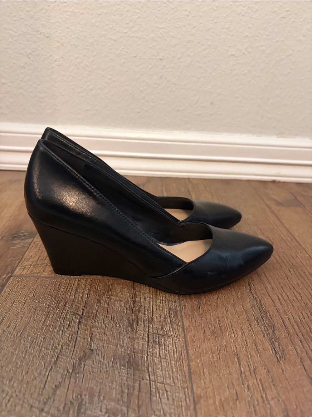 Franco Sarto Black Leather Wedge Pumps